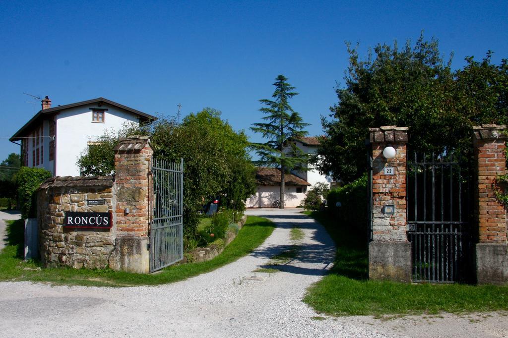 Villa Casa Griunit Capriva del Friuli Exterior foto